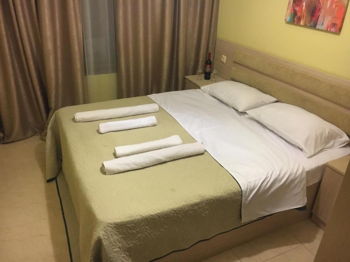 Aparthotel Family Уреки Екстериор снимка