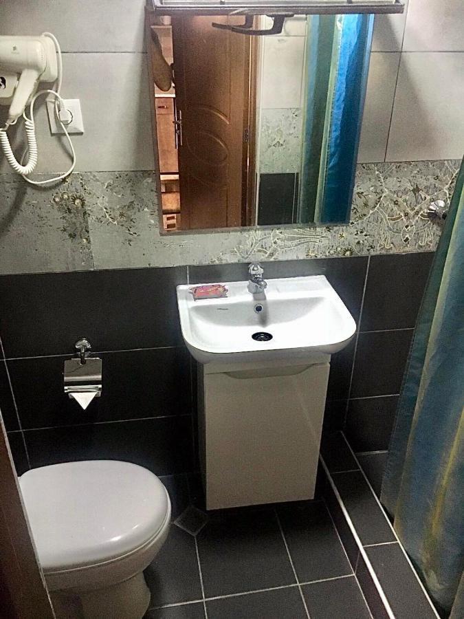 Aparthotel Family Уреки Екстериор снимка